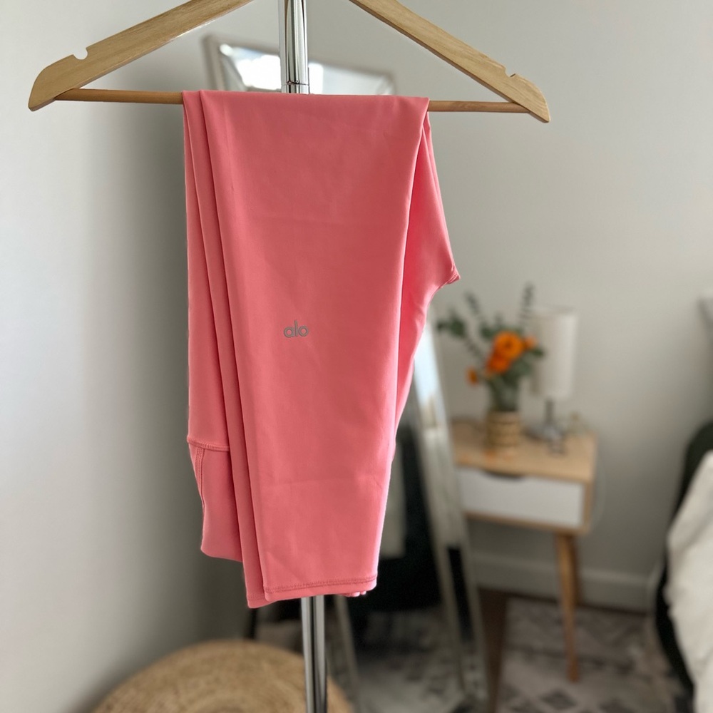 Alo Yoga Pink Lemonade leggings - SOLD OUT